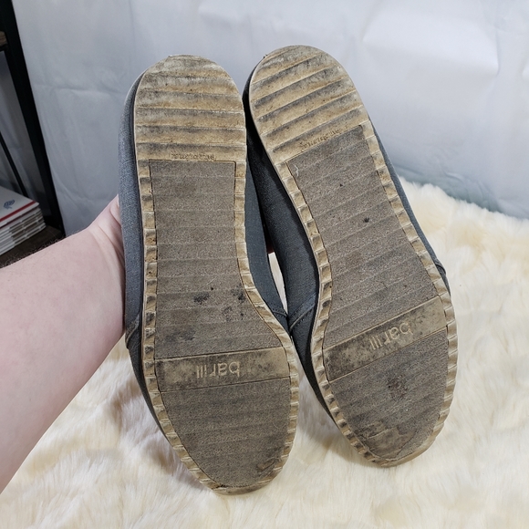 FREE🛍 w Purchase || Bar III || Holy Cow Grey Canvas Flats || Size 8 - Picture 4 of 7